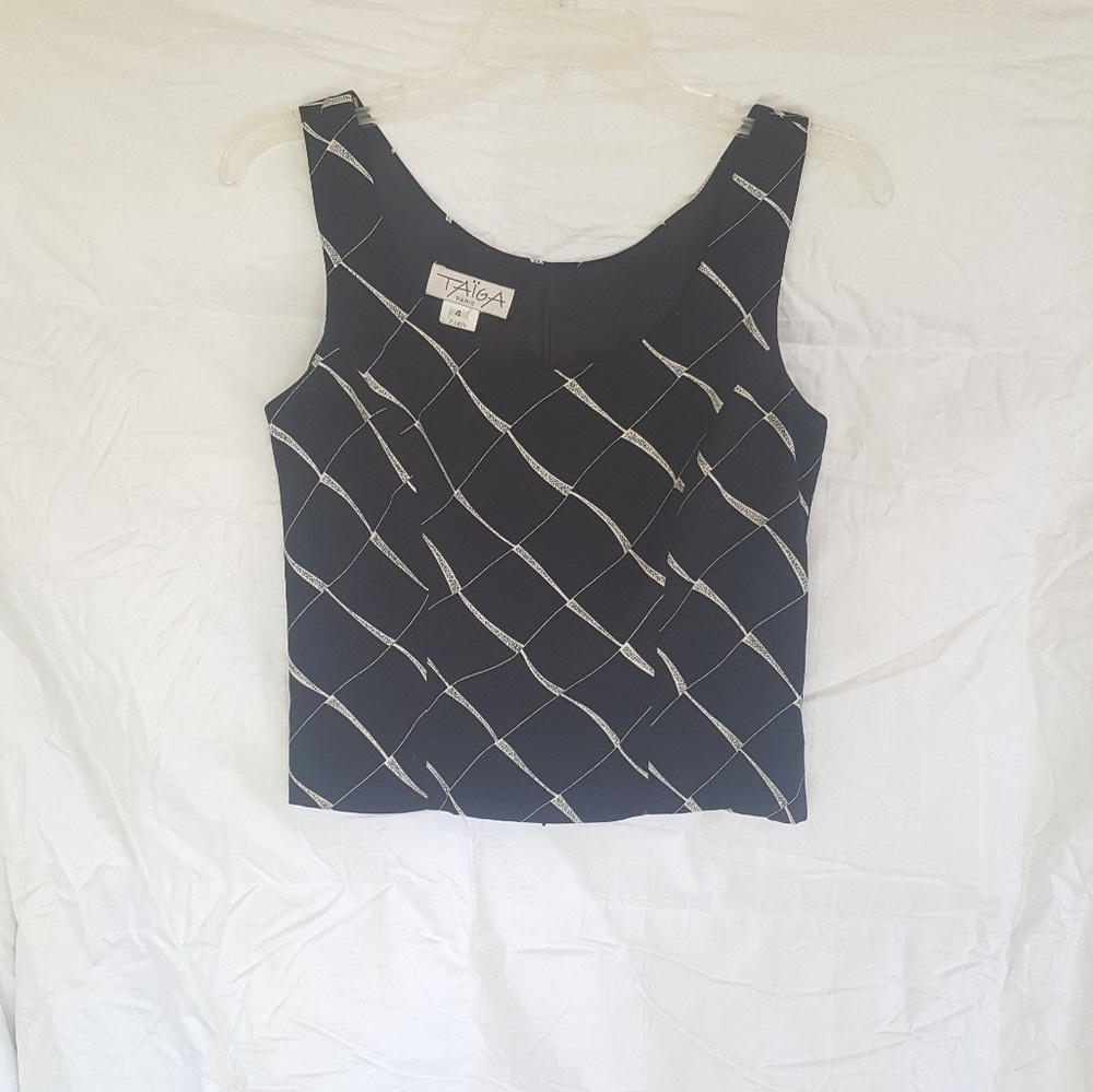 Taiga Paris black and cream crop top. Size 4